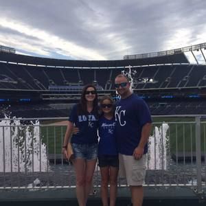 Meet your Posher, Robert